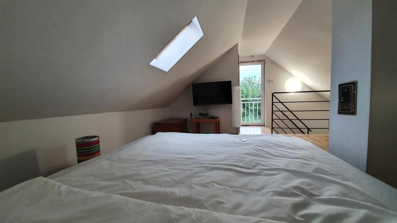 Littlepanther Balaton Villa Balatonfoldvar Exterior photo